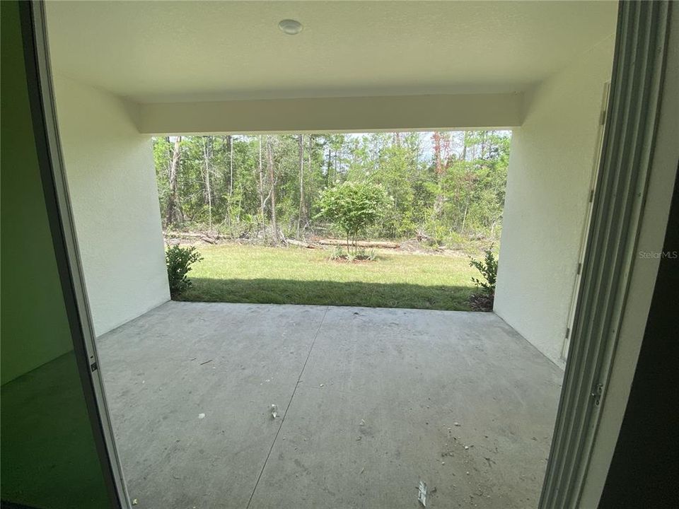 For Sale: $376,900 (4 beds, 3 baths, 2092 Square Feet)