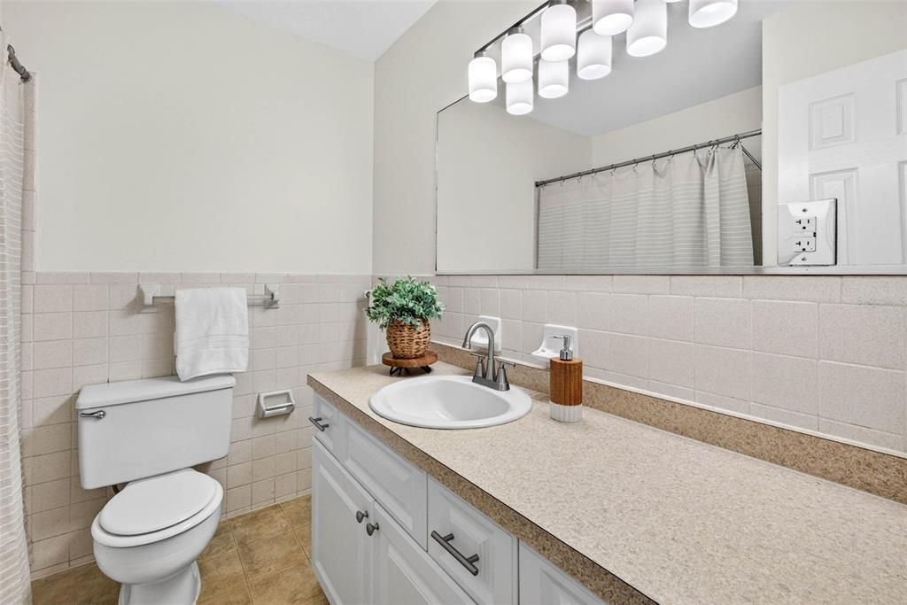 For Sale: $399,900 (3 beds, 2 baths, 1540 Square Feet)