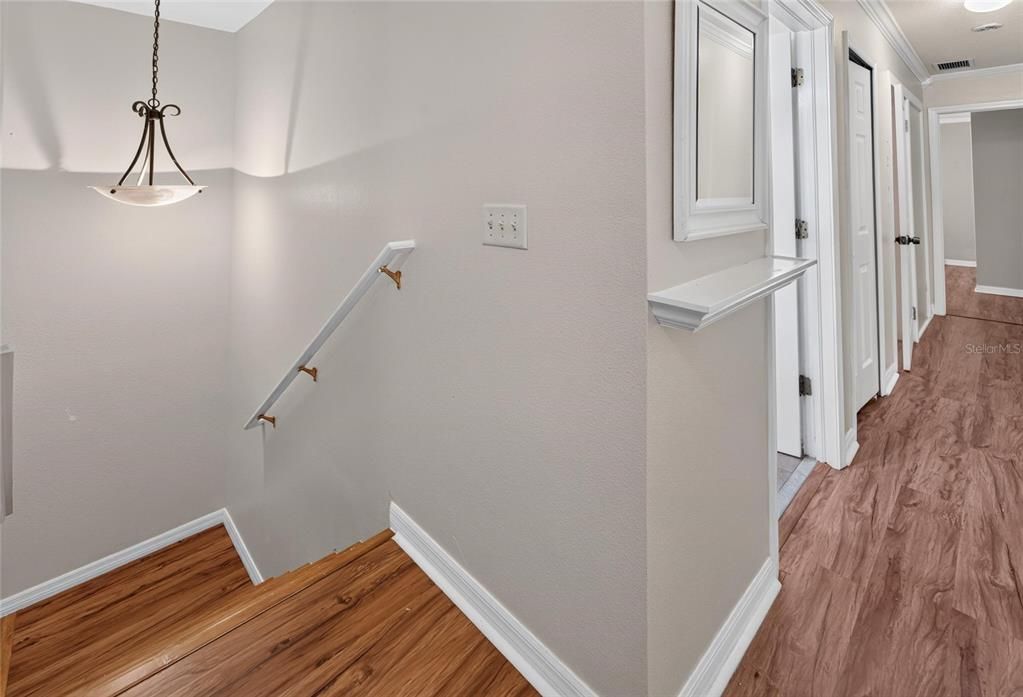 For Sale: $214,999 (2 beds, 2 baths, 1532 Square Feet)