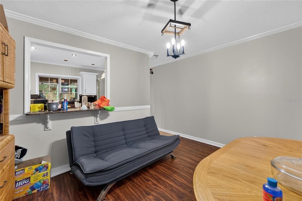 For Sale: $214,999 (2 beds, 2 baths, 1532 Square Feet)