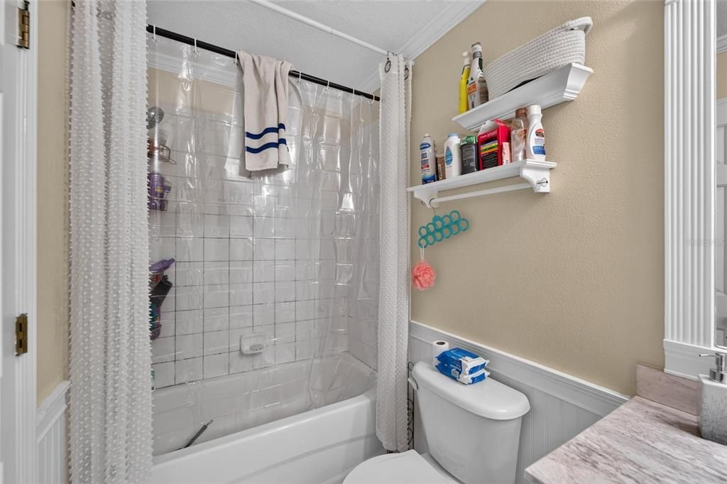 For Sale: $214,999 (2 beds, 2 baths, 1532 Square Feet)