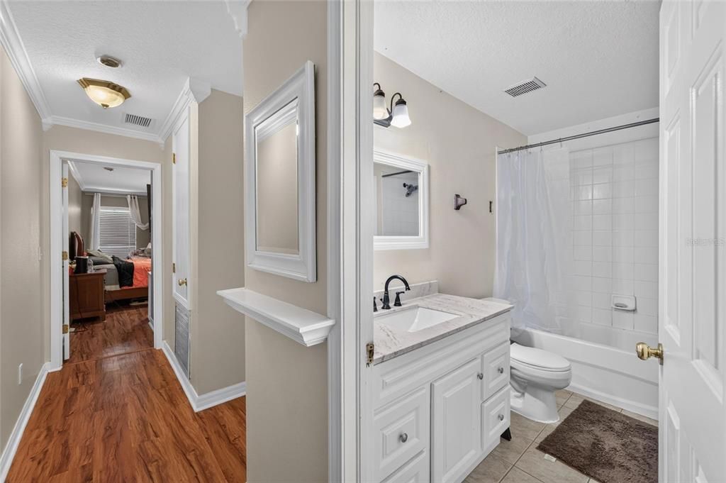 For Sale: $214,999 (2 beds, 2 baths, 1532 Square Feet)