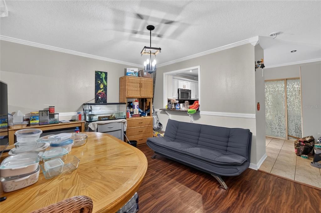 For Sale: $214,999 (2 beds, 2 baths, 1532 Square Feet)