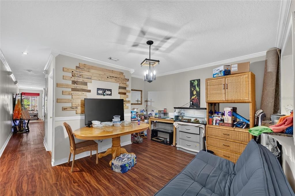 For Sale: $214,999 (2 beds, 2 baths, 1532 Square Feet)