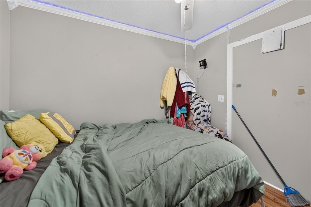 For Sale: $214,999 (2 beds, 2 baths, 1532 Square Feet)