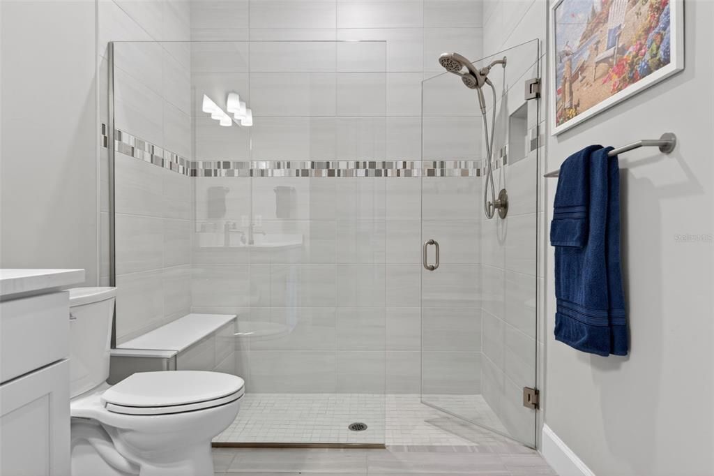 For Sale: $430,000 (2 beds, 2 baths, 1602 Square Feet)