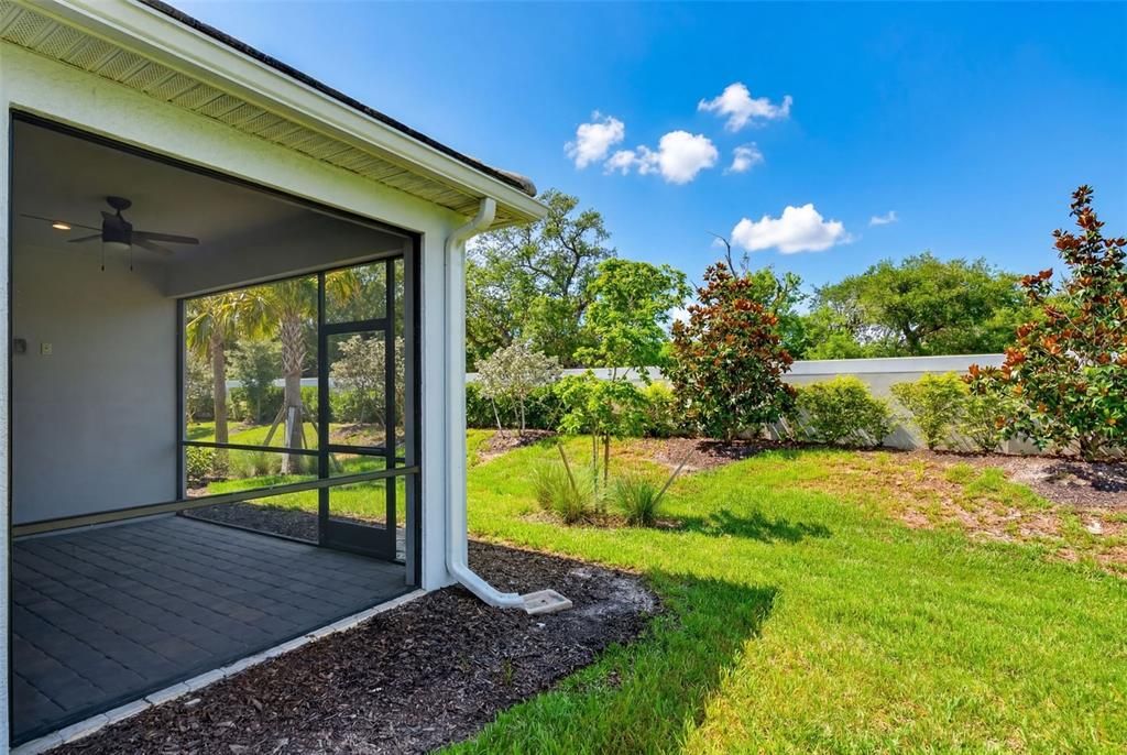 For Sale: $430,000 (2 beds, 2 baths, 1602 Square Feet)