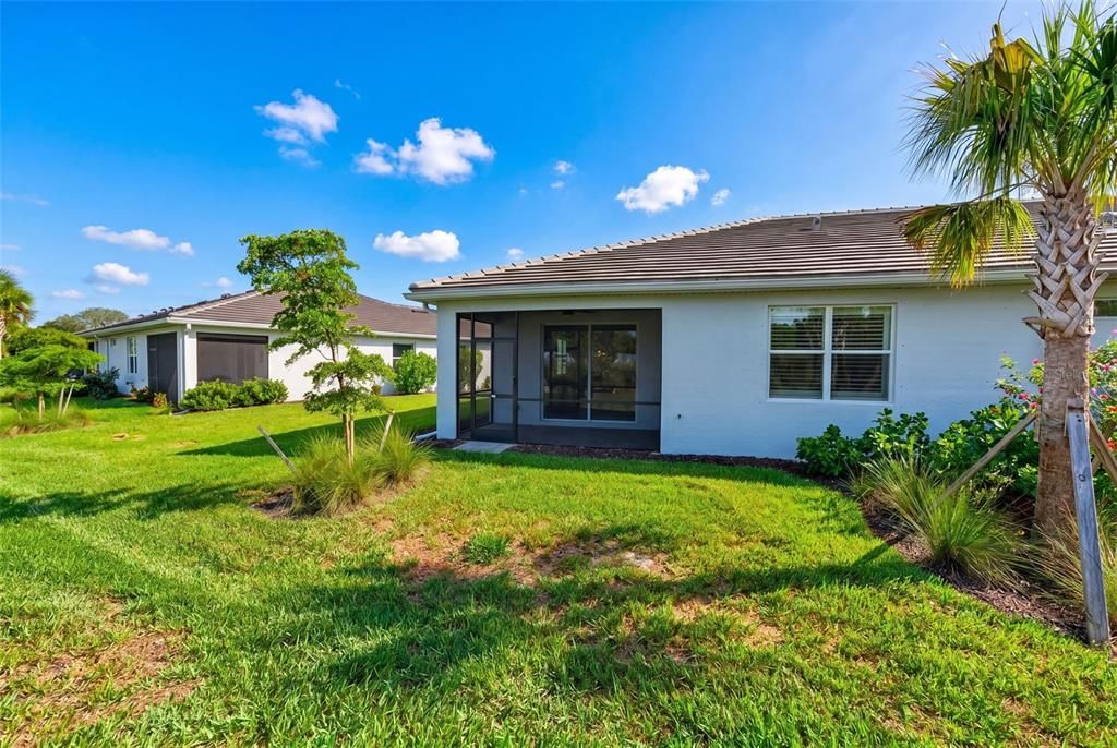 For Sale: $430,000 (2 beds, 2 baths, 1602 Square Feet)