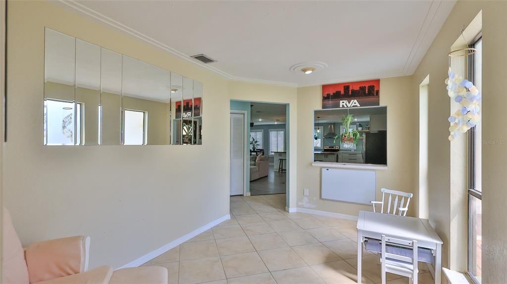 For Sale: $319,900 (3 beds, 2 baths, 1588 Square Feet)