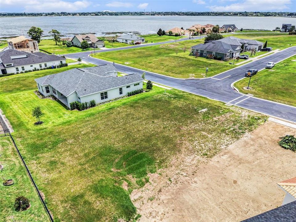 На продажу: $95,000 (0.24 acres)