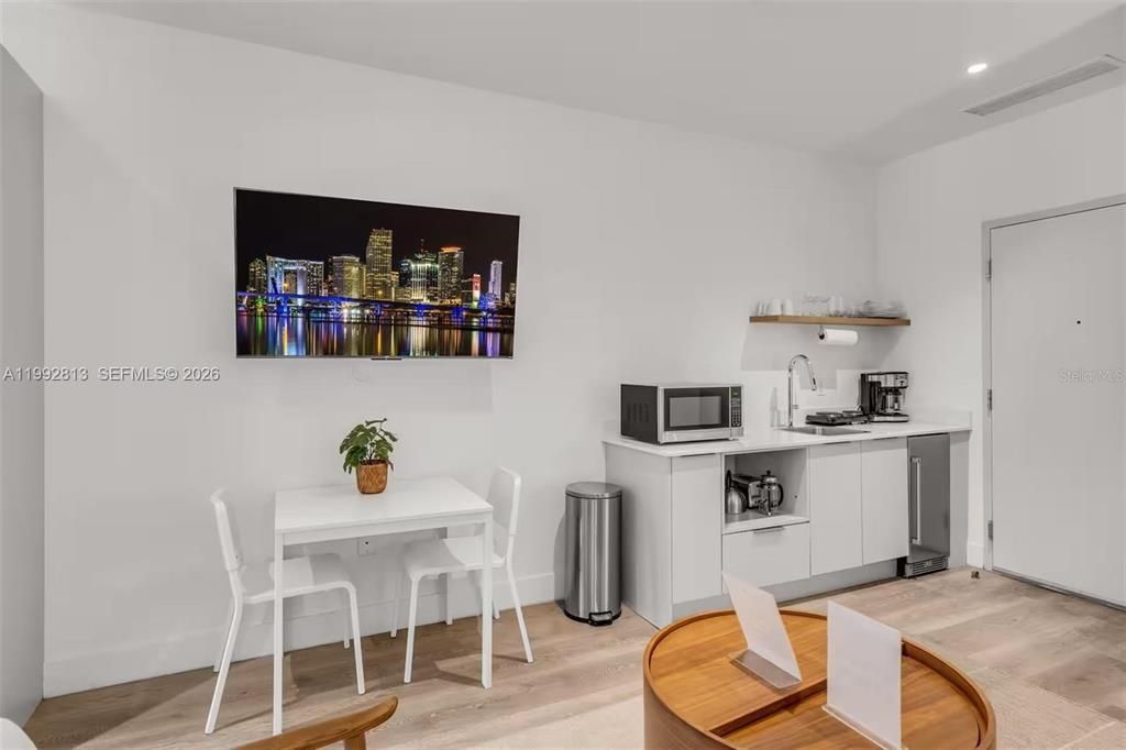 En Venta: $449,900 (1 camas, 1 baños, 466 Pies cuadrados)