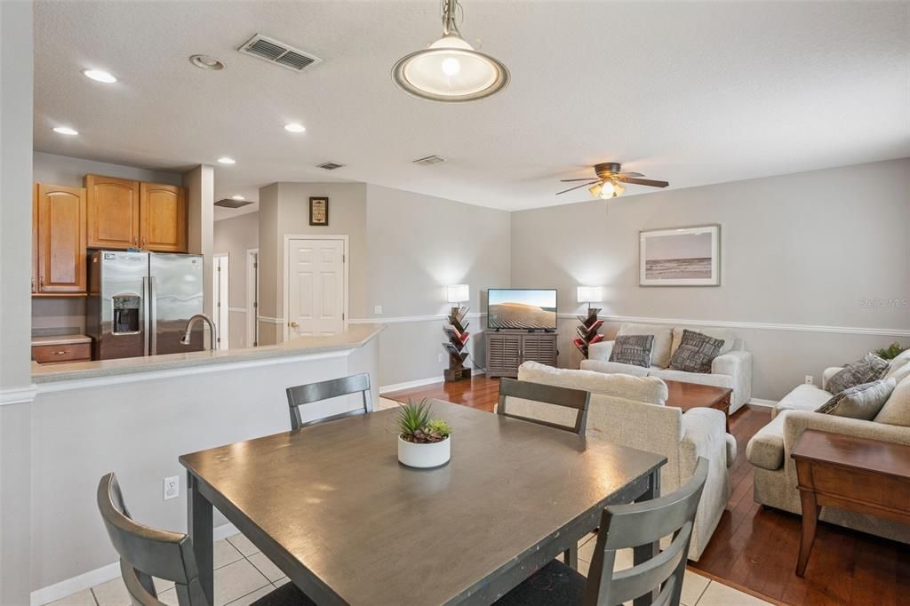 For Sale: $455,000 (3 beds, 3 baths, 2238 Square Feet)