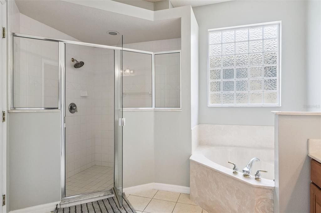 For Sale: $455,000 (3 beds, 3 baths, 2238 Square Feet)