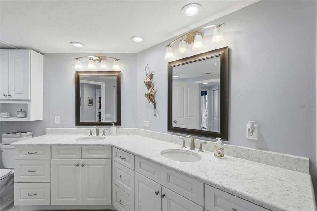 For Sale: $1,195,000 (3 beds, 2 baths, 2067 Square Feet)