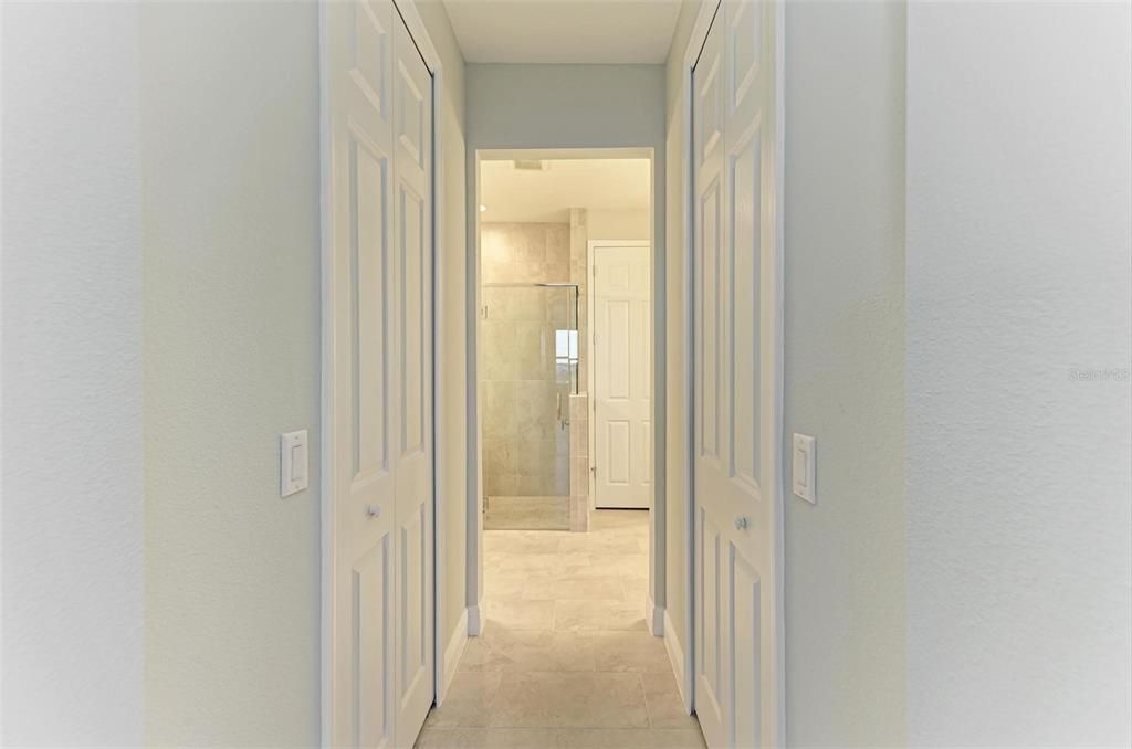 En Venta: $459,990 (2 camas, 2 baños, 1424 Pies cuadrados)
