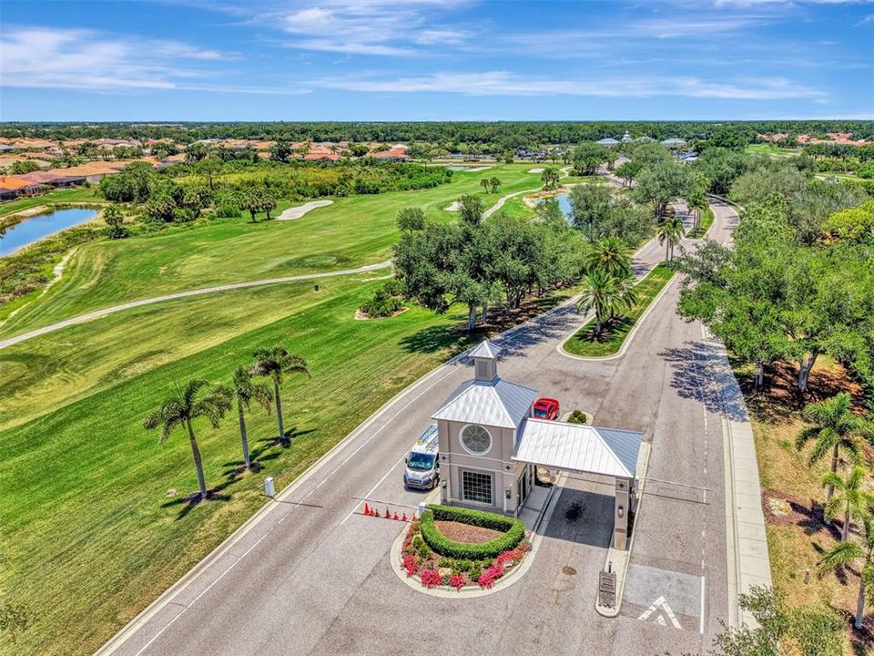 For Sale: $429,900 (3 beds, 2 baths, 1591 Square Feet)