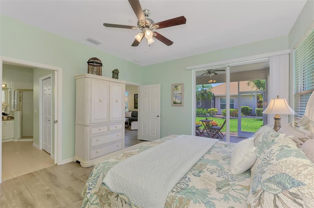 For Sale: $429,900 (3 beds, 2 baths, 1591 Square Feet)