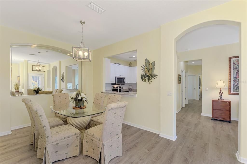 For Sale: $429,900 (3 beds, 2 baths, 1591 Square Feet)