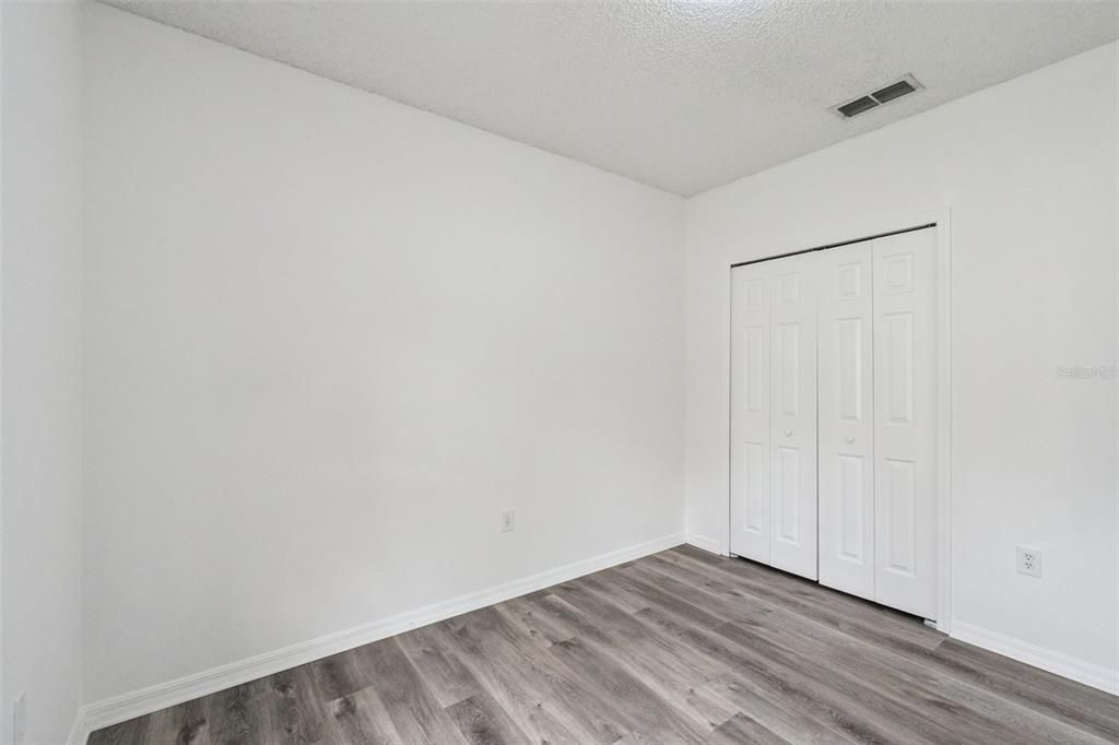 For Sale: $310,000 (3 beds, 2 baths, 1609 Square Feet)