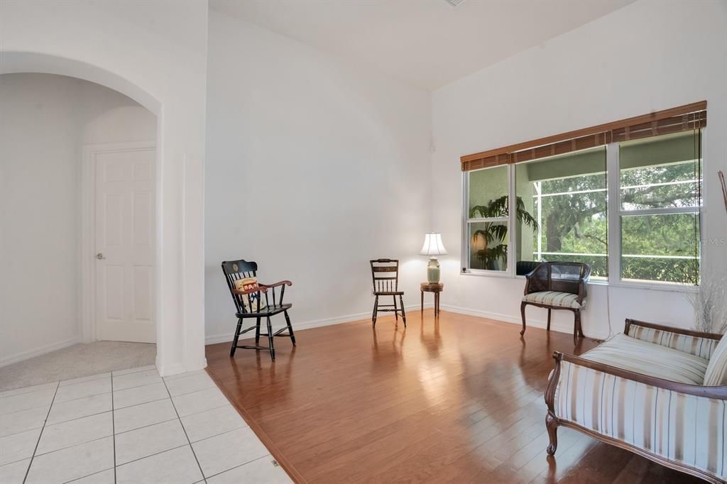En Venta: $529,995 (4 camas, 3 baños, 2251 Pies cuadrados)