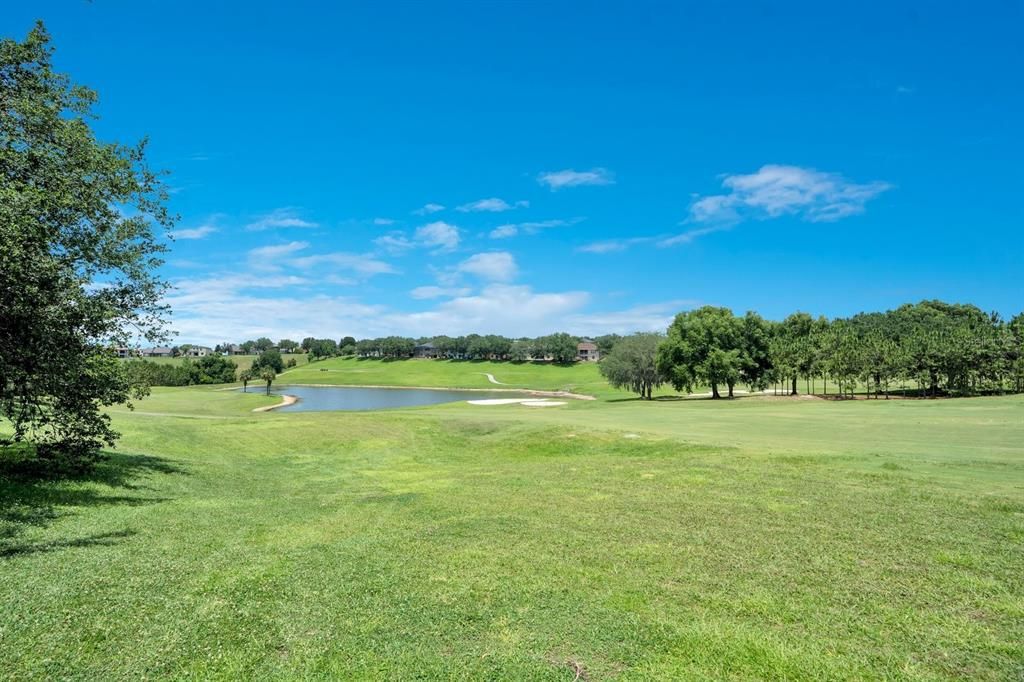 En Venta: $529,995 (4 camas, 3 baños, 2251 Pies cuadrados)