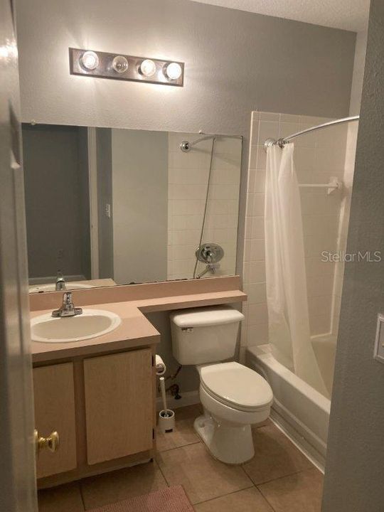 For Rent: $1,495 (2 beds, 2 baths, 996 Square Feet)