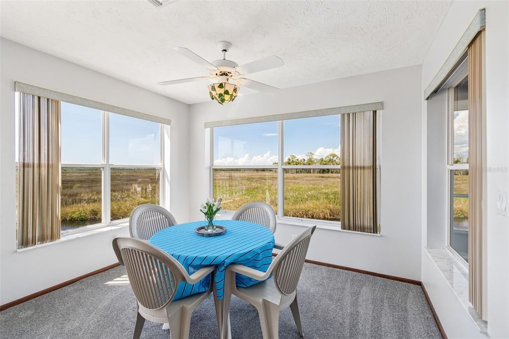 For Sale: $800,000 (2 beds, 2 baths, 1544 Square Feet)