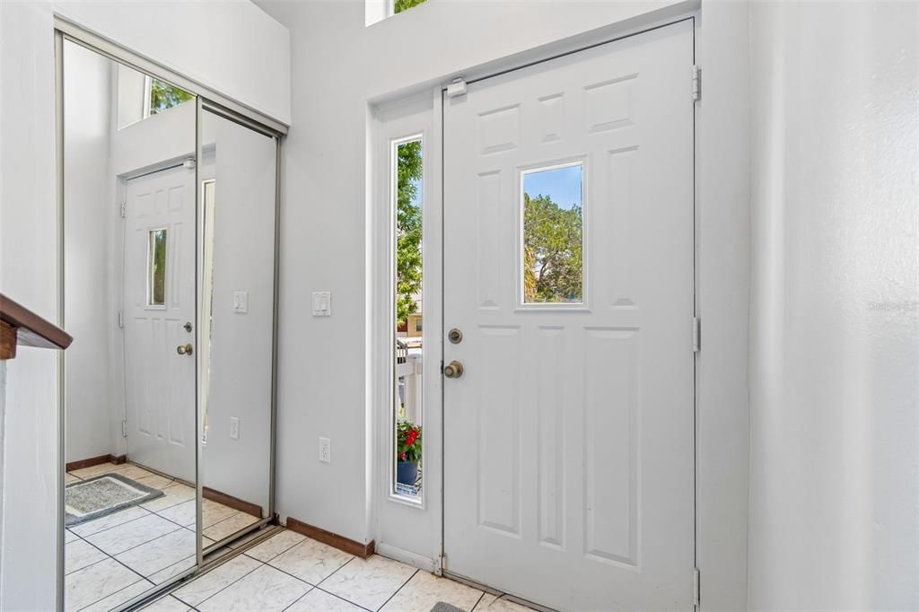 For Sale: $800,000 (2 beds, 2 baths, 1544 Square Feet)