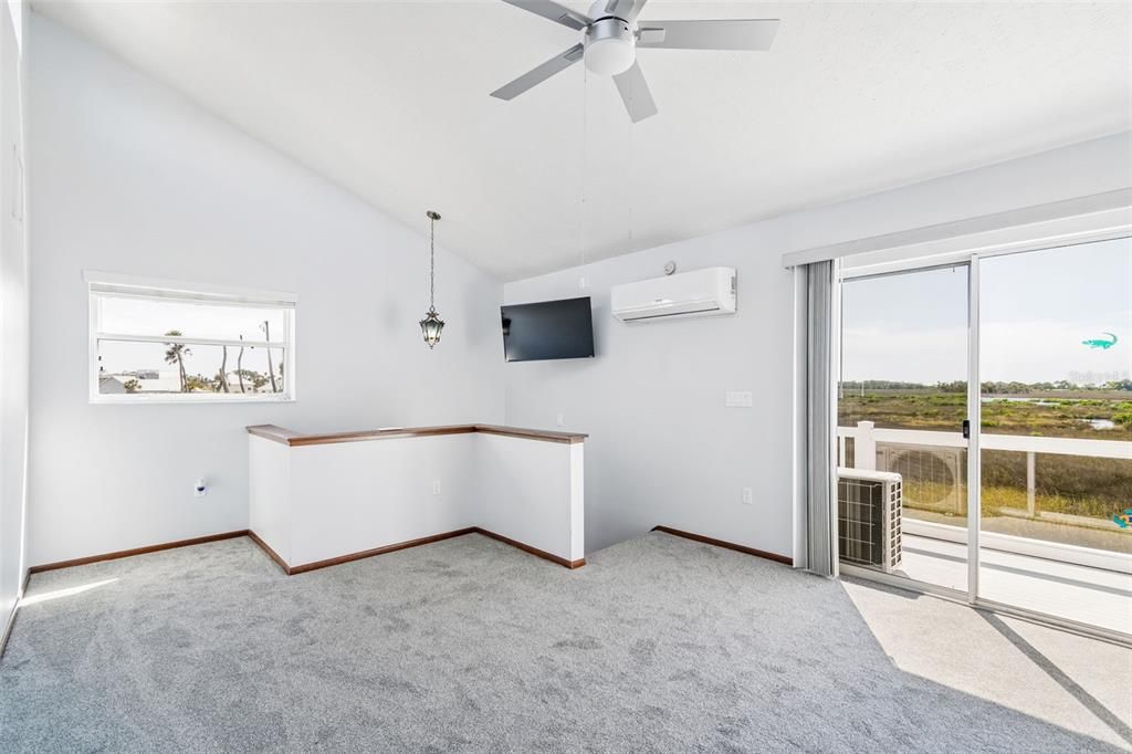 For Sale: $800,000 (2 beds, 2 baths, 1544 Square Feet)