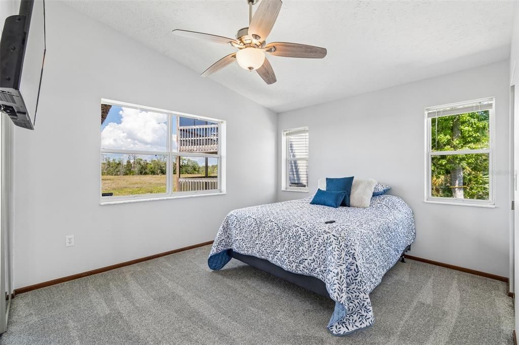 For Sale: $800,000 (2 beds, 2 baths, 1544 Square Feet)