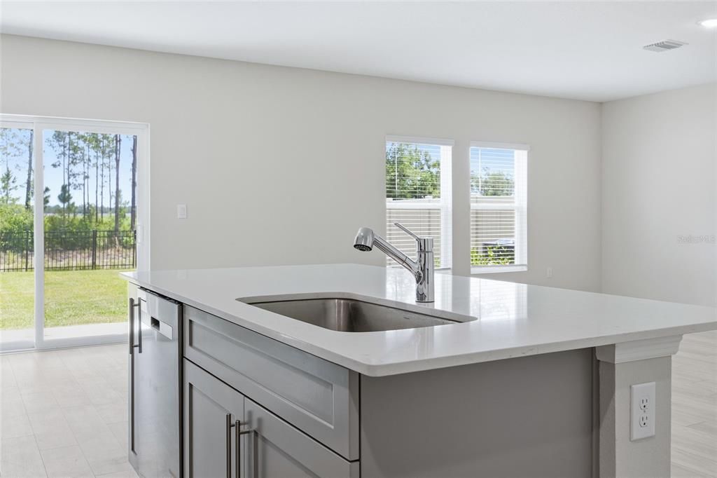 For Sale: $415,000 (4 beds, 2 baths, 2226 Square Feet)