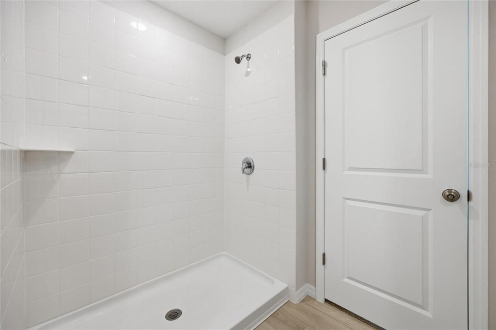 For Sale: $415,000 (4 beds, 2 baths, 2226 Square Feet)