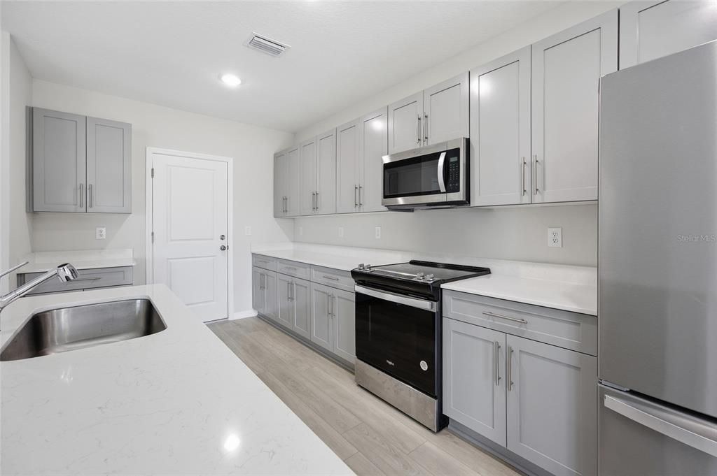 For Sale: $415,000 (4 beds, 2 baths, 2226 Square Feet)