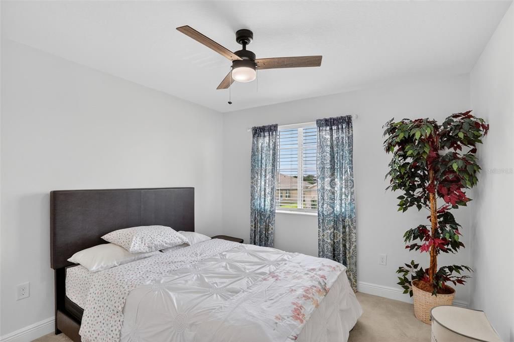 For Sale: $499,995 (4 beds, 3 baths, 2568 Square Feet)