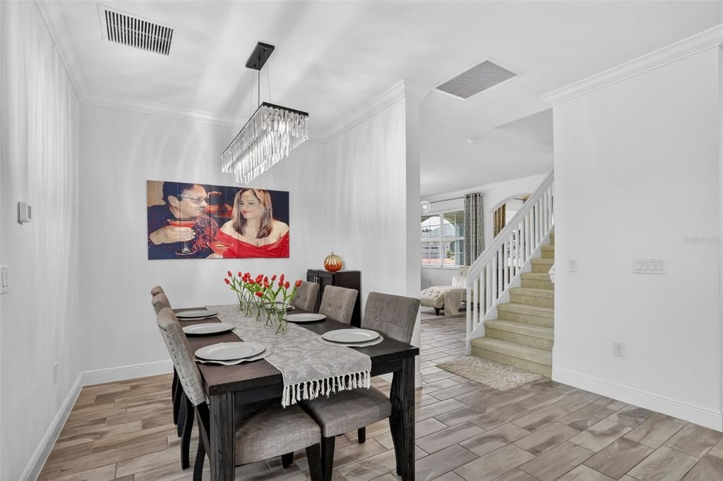 For Sale: $499,995 (4 beds, 3 baths, 2568 Square Feet)
