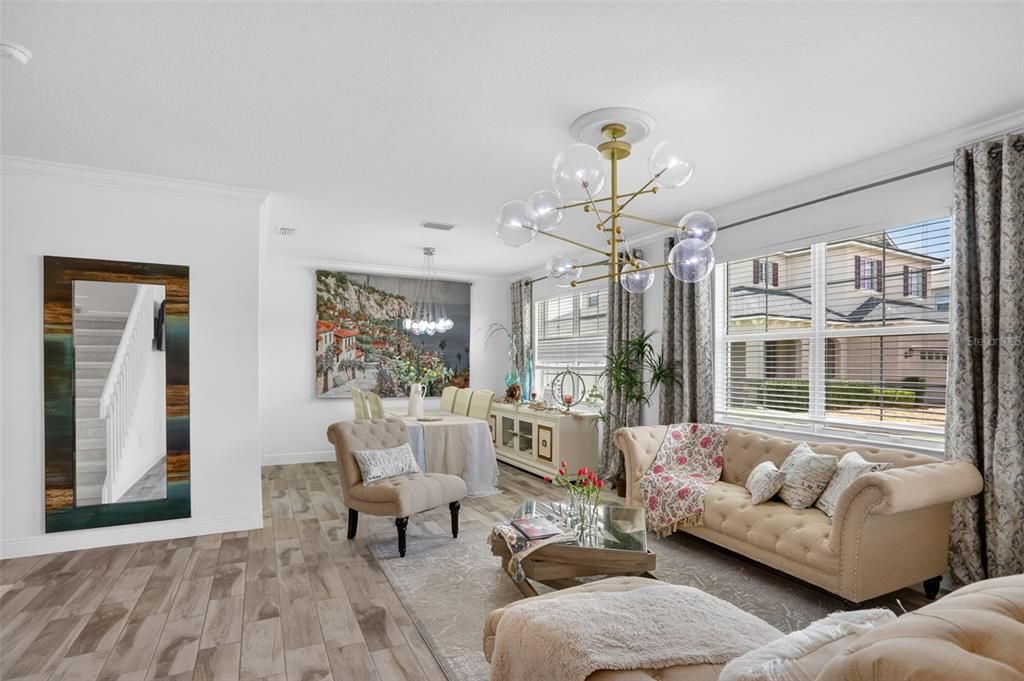 For Sale: $499,995 (4 beds, 3 baths, 2568 Square Feet)