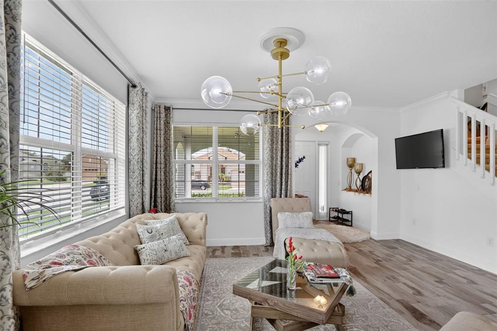 For Sale: $499,995 (4 beds, 3 baths, 2568 Square Feet)