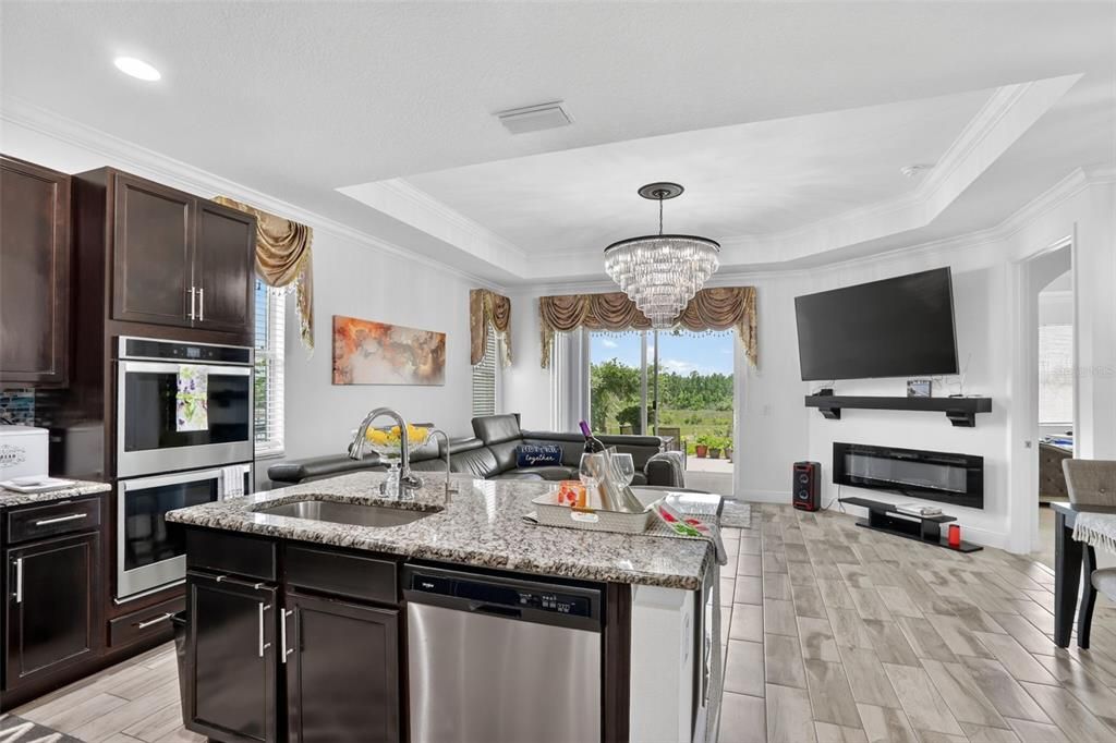 For Sale: $499,995 (4 beds, 3 baths, 2568 Square Feet)