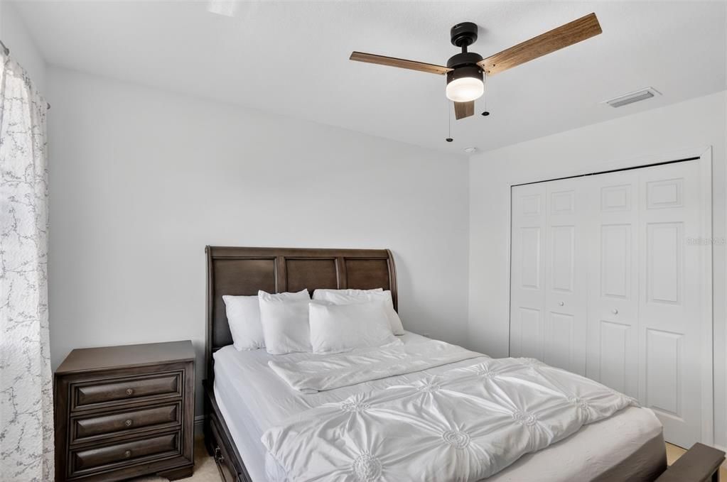 For Sale: $499,995 (4 beds, 3 baths, 2568 Square Feet)