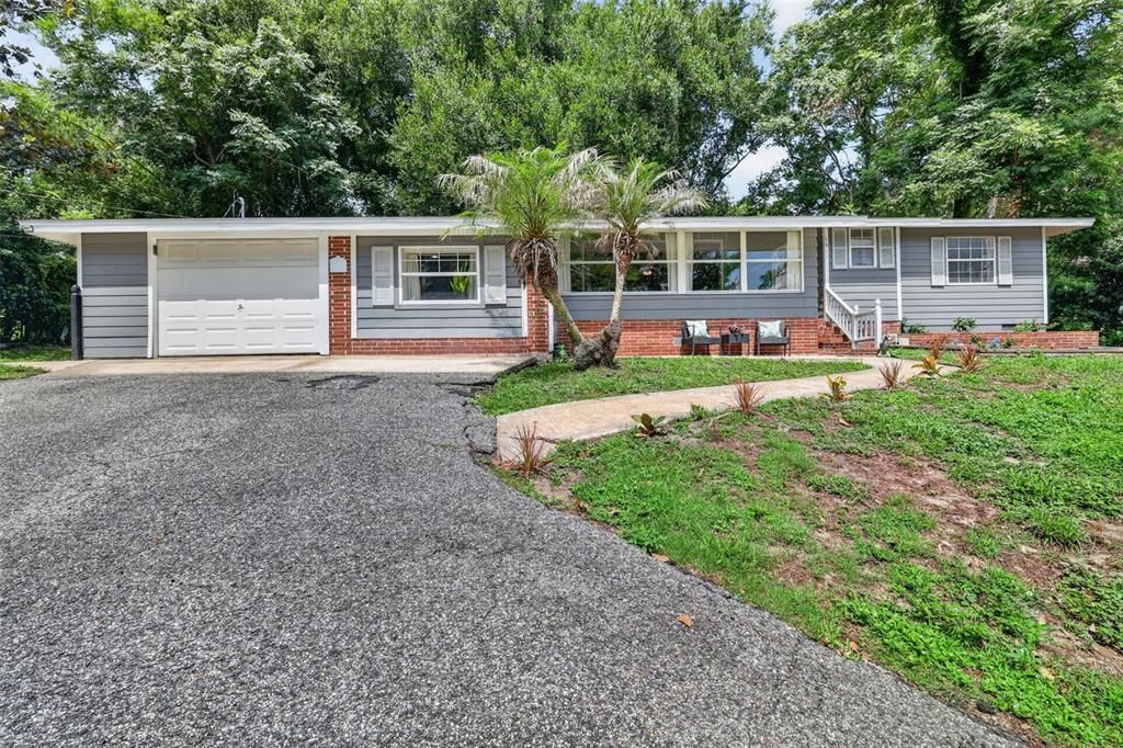 En Venta: $365,000 (3 camas, 3 baños, 1655 Pies cuadrados)