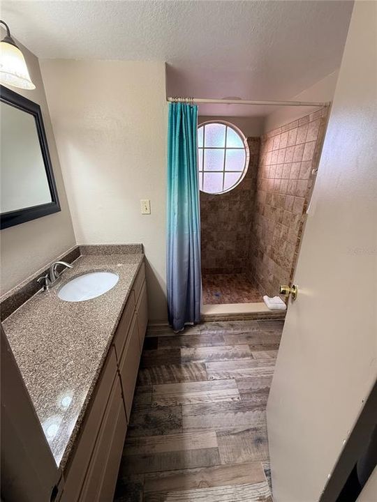 В аренду: $1,699 (3 спален, 2 ванн, 1220 Квадратных фут)