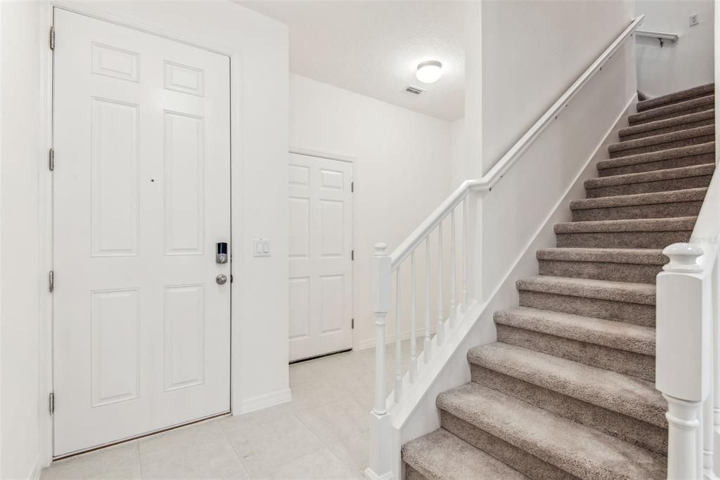 В аренду: $2,600 (3 спален, 2 ванн, 1702 Квадратных фут)