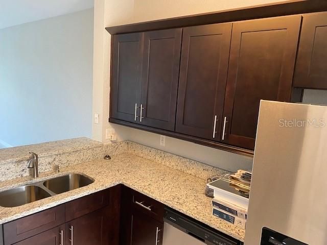 For Rent: $1,800 (2 beds, 2 baths, 1340 Square Feet)