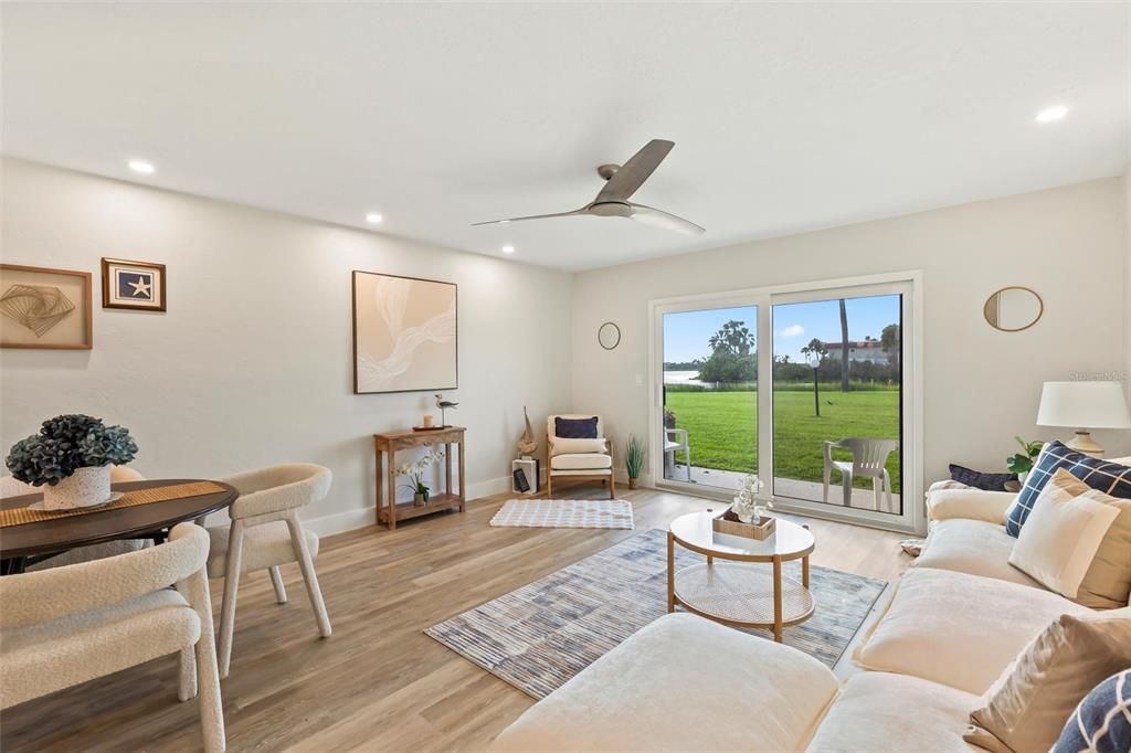 For Sale: $249,900 (2 beds, 2 baths, 1184 Square Feet)