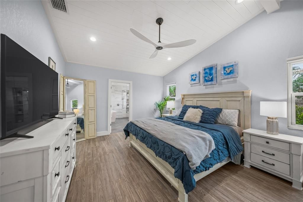 For Sale: $835,000 (3 beds, 2 baths, 2841 Square Feet)