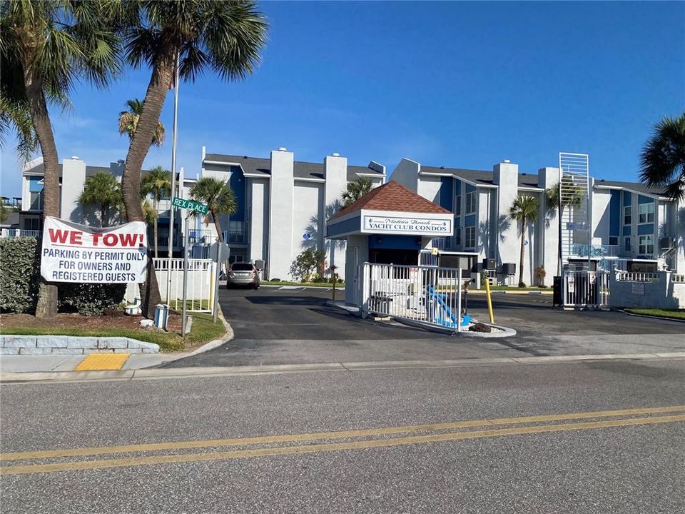 For Sale: $535,000 (2 beds, 1 baths, 750 Square Feet)