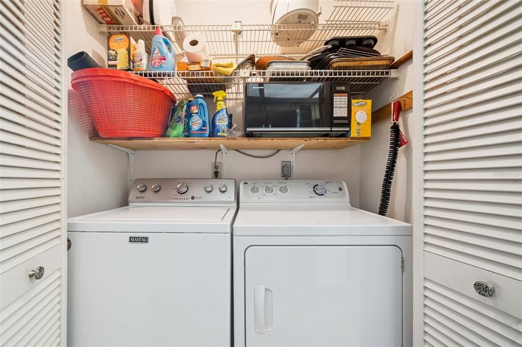 For Sale: $169,000 (2 beds, 2 baths, 845 Square Feet)