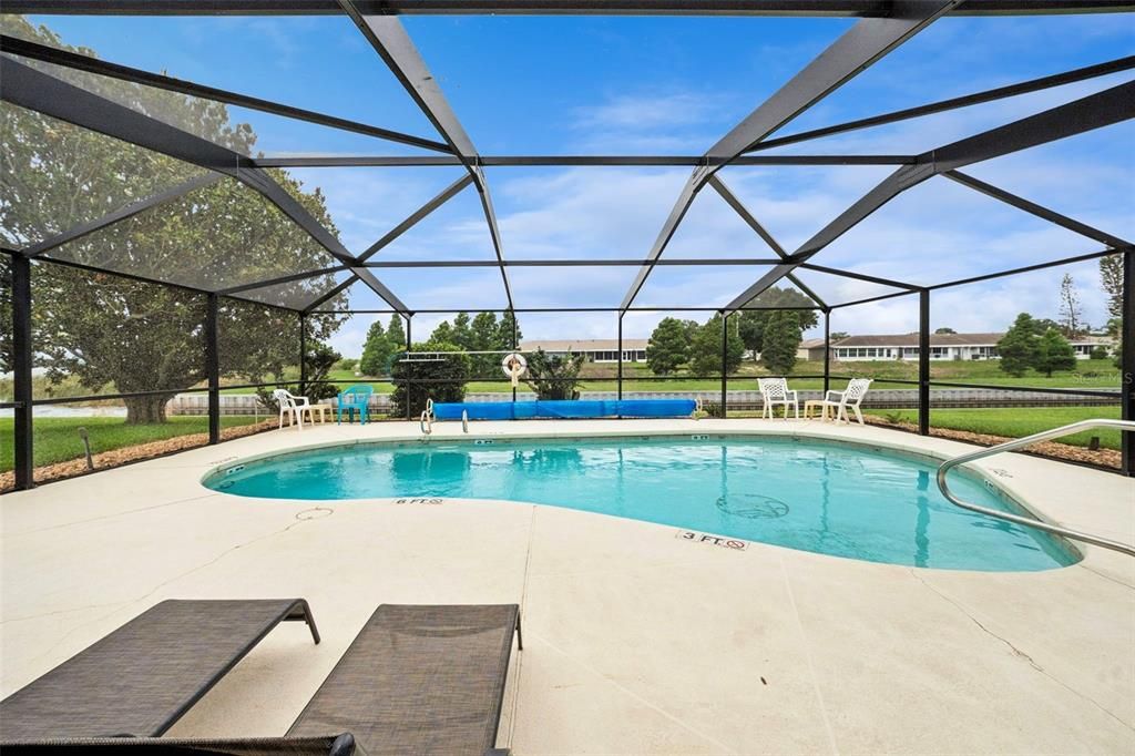 For Sale: $169,000 (2 beds, 2 baths, 845 Square Feet)