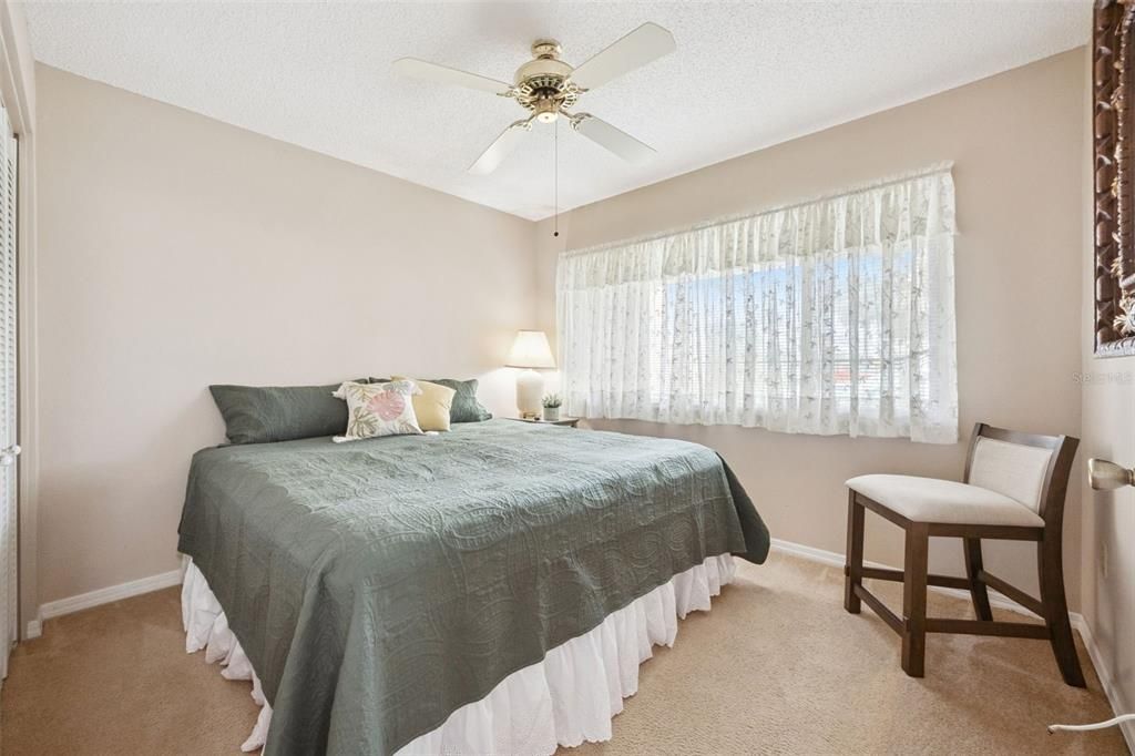 For Sale: $169,000 (2 beds, 2 baths, 845 Square Feet)