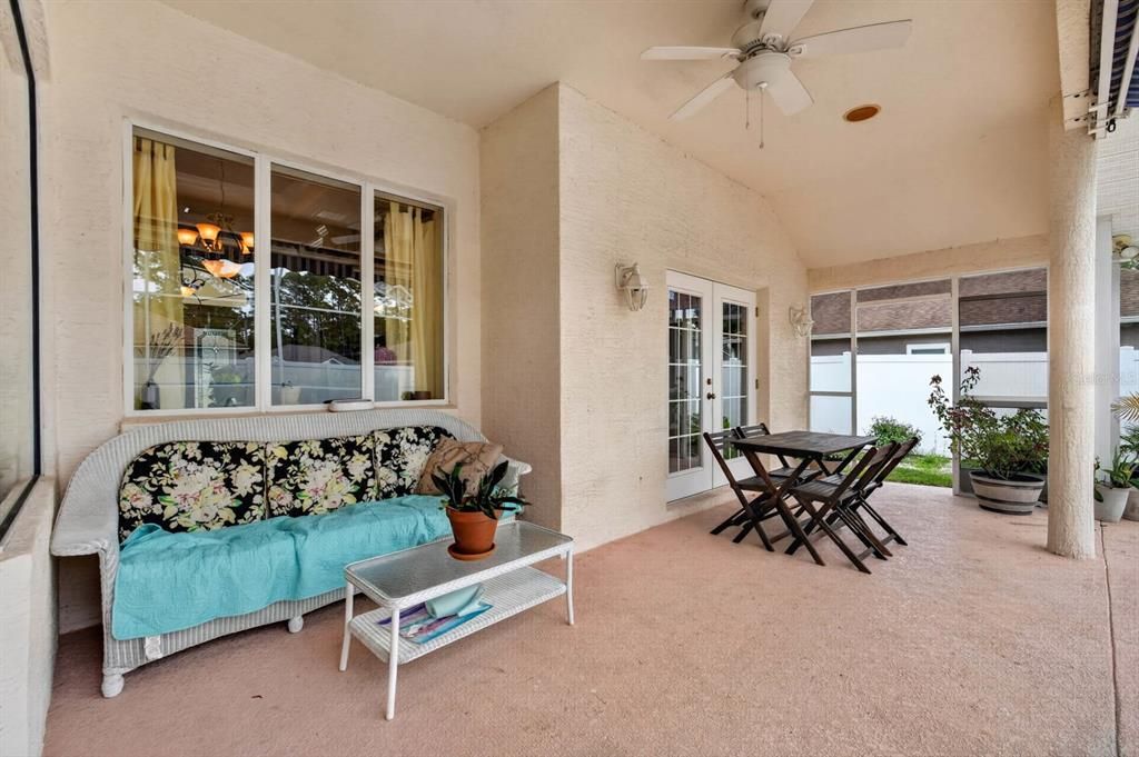 For Sale: $549,000 (4 beds, 4 baths, 2823 Square Feet)